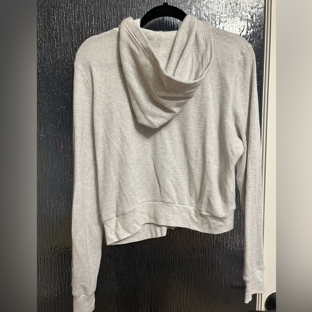 TNA Waffle Zip Hoodie in Heather Chrome (Zip-Up Thermal Hoodie) - Aritzia - Picture 11 of 11